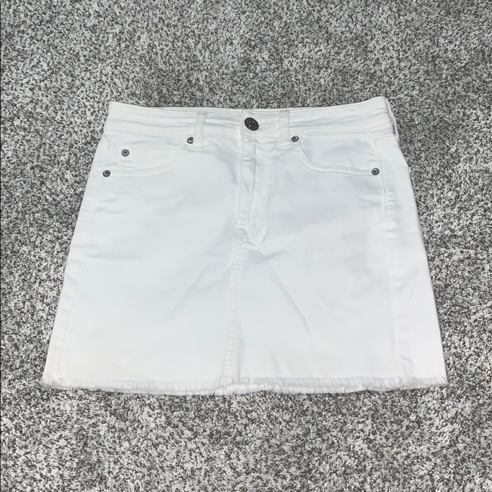 White American eagle jean skirt